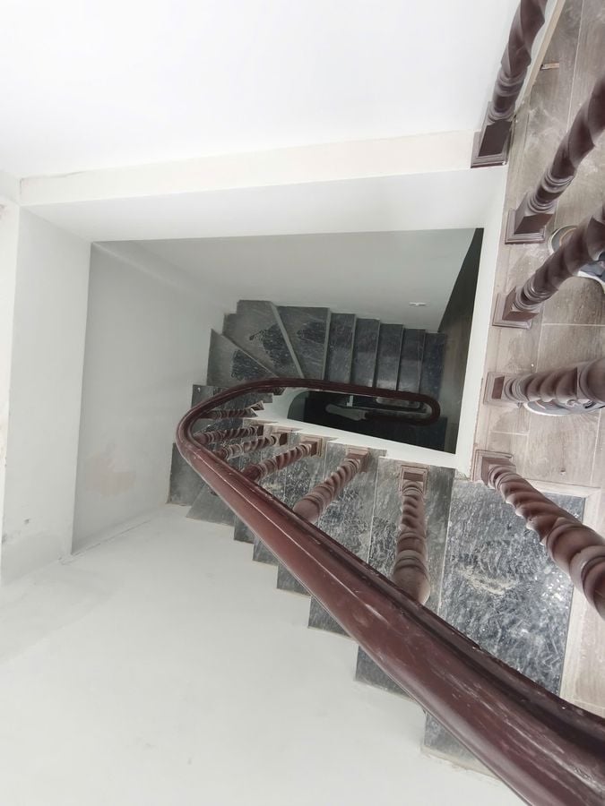 Nhà mới Thái Hà 28m² x 4 tầng giá 10.5 tỷ - Ô tô đỗ cổng, ở ngay!