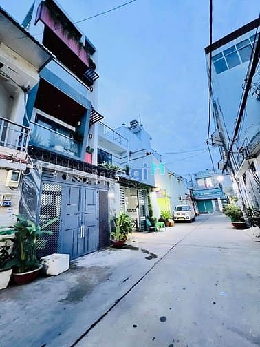 Nhà Đẹp Hẻm 7M Nguyễn Sơn 125m² - Không cần sửa chữa, giá chỉ 6.6 tỷ!