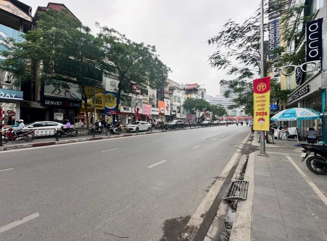 Nhà riêng quận Đống Đa 35m² giá 11.8 tỷ - Ngõ siêu rộng, dân trí cao!