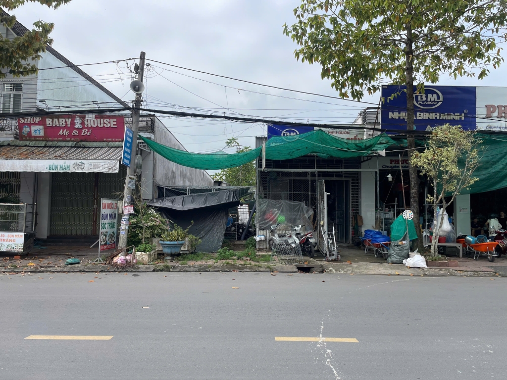 Cho thuê mặt bằng kinh doanh 200m² tại Thị trấn Thới Lai - Đối diện chợ, giá chỉ 25 triệu/tháng!