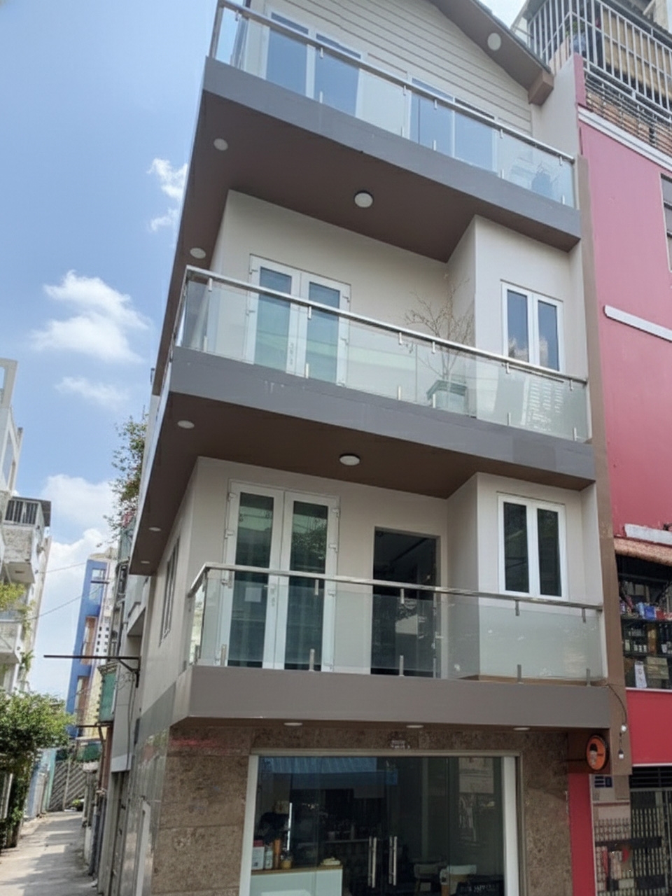 Nhà mặt tiền Đinh Bộ Lĩnh, Bình Thạnh 26m² giá 8.86 tỷ - Kinh doanh đỉnh!