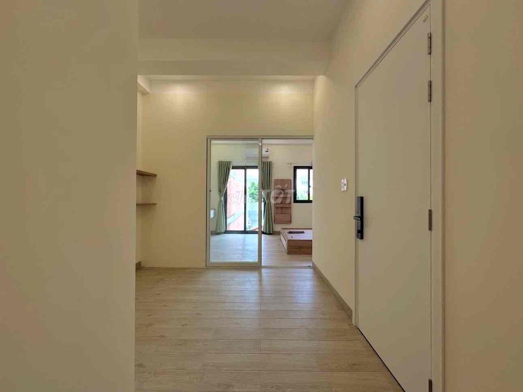 Căn hộ 1PN Cao Thắng Quận 10, 45m² giá 7.7 triệu - Full nội thất, cửa sổ thoáng mát!