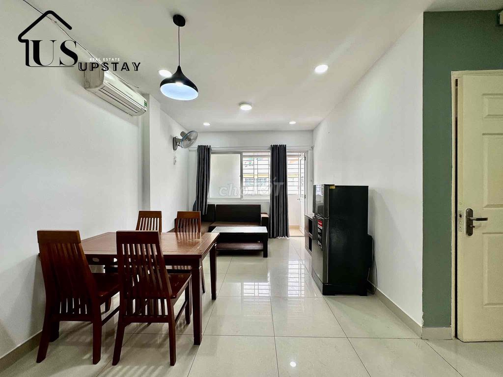 Căn hộ 2PN Thạch Thị Thanh, Quận 1 - Giá 10.5 triệu - Không gian sang trọng và riêng tư!