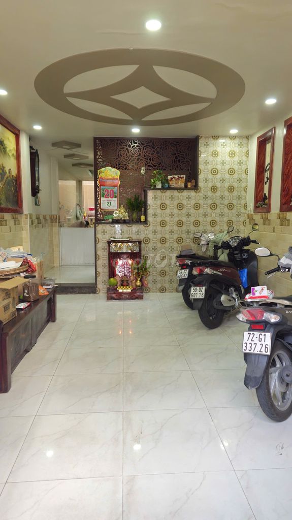 Nhà mặt tiền Khu Dân Cư Bình Phú 1, 4,2x16,5m - Nhà mới 5 tầng - Sát Bình Phú