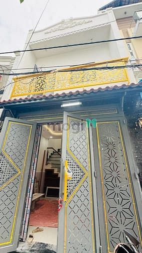 Nhà 2 Tầng Mới 100% Gần Chợ Gò Xoài - Ô Tô Đỗ Cửa, Chỉ 3.9 Tỷ!