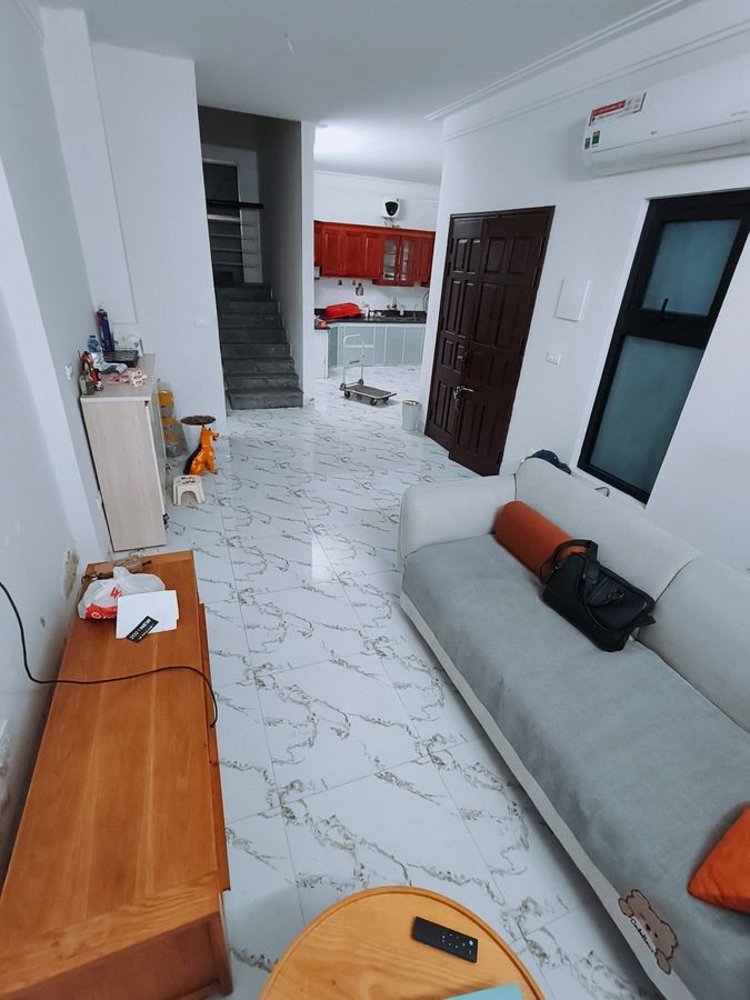 Bán nhà Trần Duy Hưng, Cầu Giấy 51m² giá 11.4 tỷ - Vị trí đắc địa, giao thông thuận lợi!