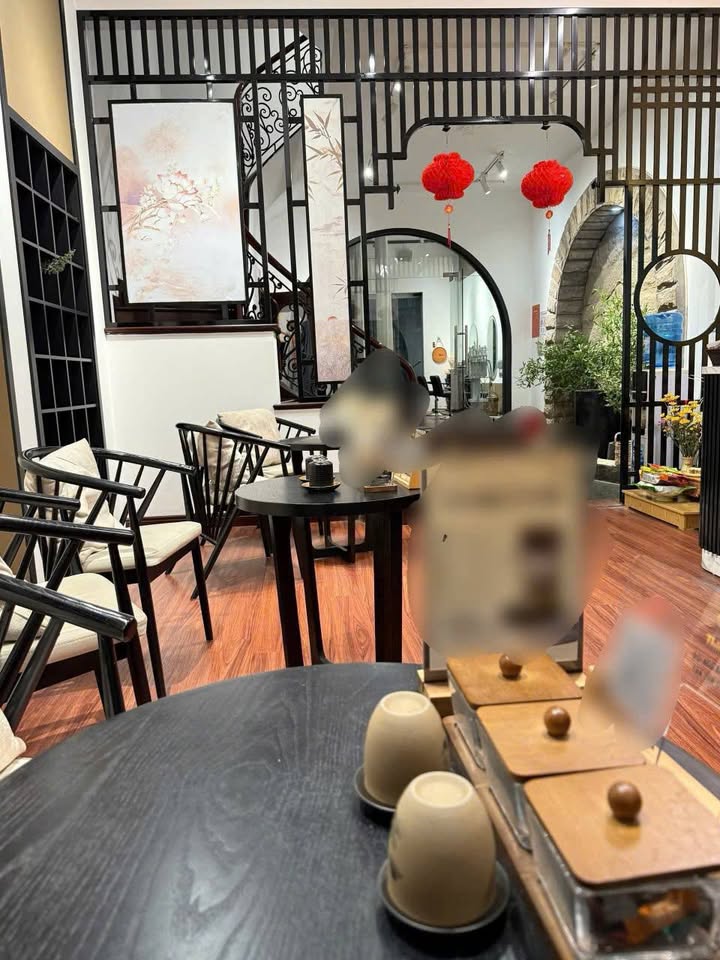 Sang Nhượng Spa Trung Yên Cầu Giấy 72m² giá 35 triệu - Không gian sang trọng, đầy đủ tiện nghi!