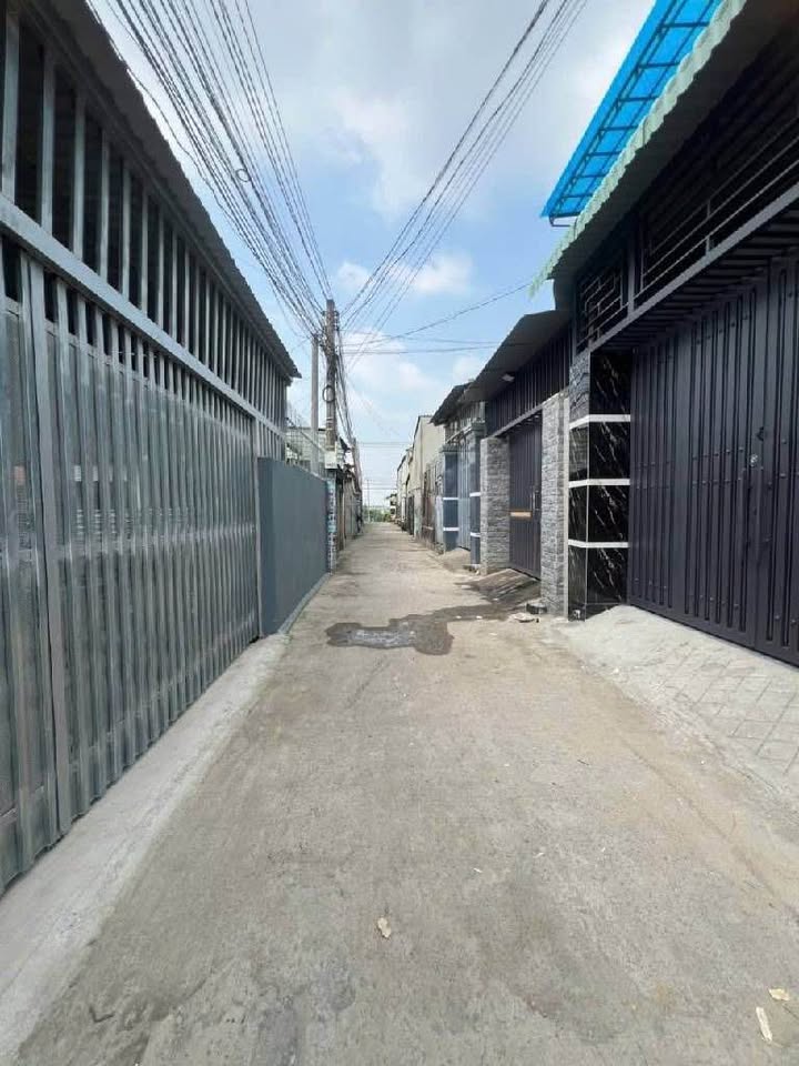 Đất nền Thái Hòa Tân Uyên 185m² giá 2.85 tỷ - Khu dân cư đông đúc, đầu tư sinh lời!