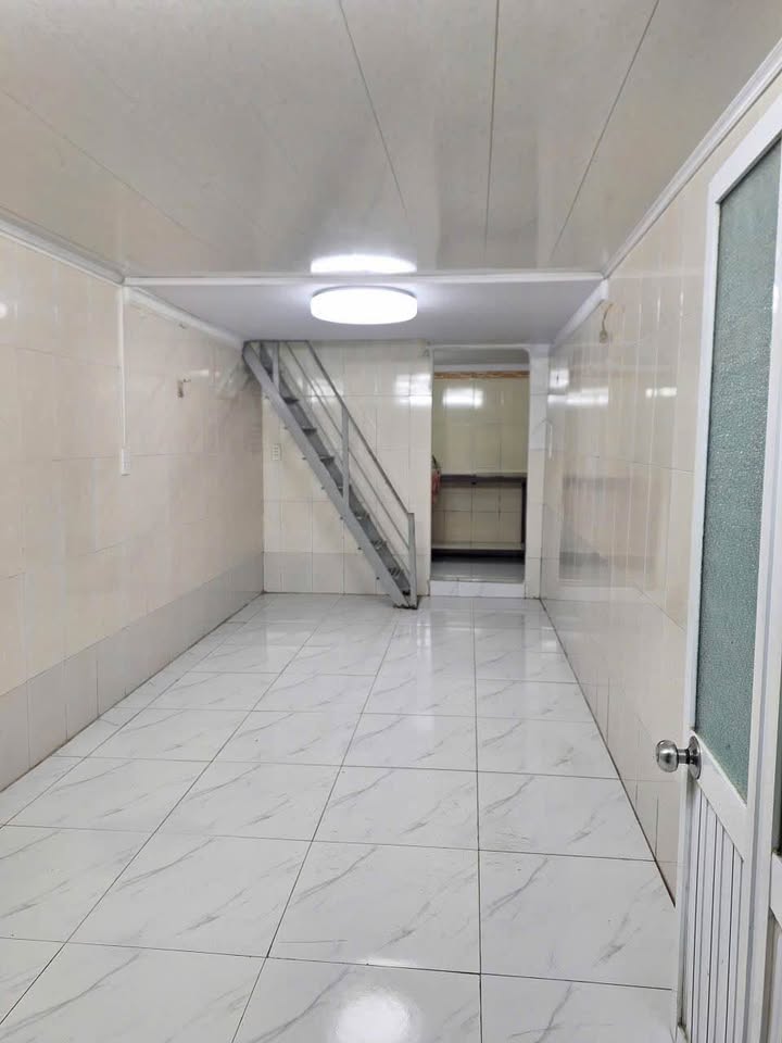 Nhà 2 tầng Phố Phạm Hữu Điều, Hải Phòng 16m² giá 710 triệu - Chính chủ bán gấp!