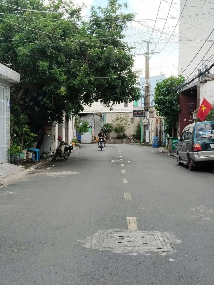 FrontHouse mặt tiền Nguyễn Thành Vĩnh Q12, 80m² giá 5.9 tỷ - Cơ hội đầu tư hấp dẫn!