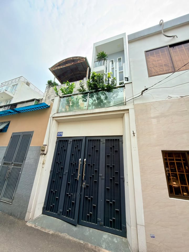 Nhà bán Gò Vấp 57m² giá 10 tỷ - 2 mặt tiền siêu hot, chính chủ!