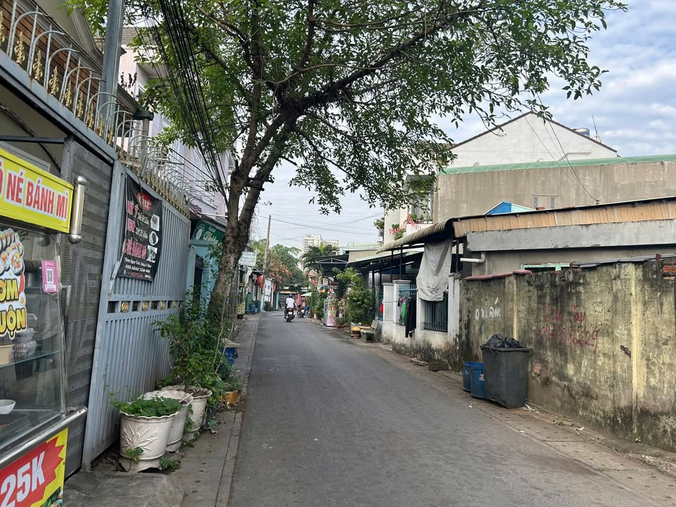 FrontHouse Đông Hoà Dĩ An 155m² giá 6.35 tỷ - Đầu tư sinh lời ngay!