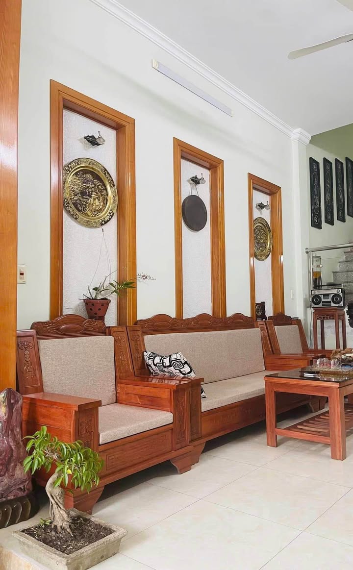 Nhà phố 4 tầng mặt phố Đô Lương, phường Quang Trung, 44m² - Kinh doanh lý tưởng!