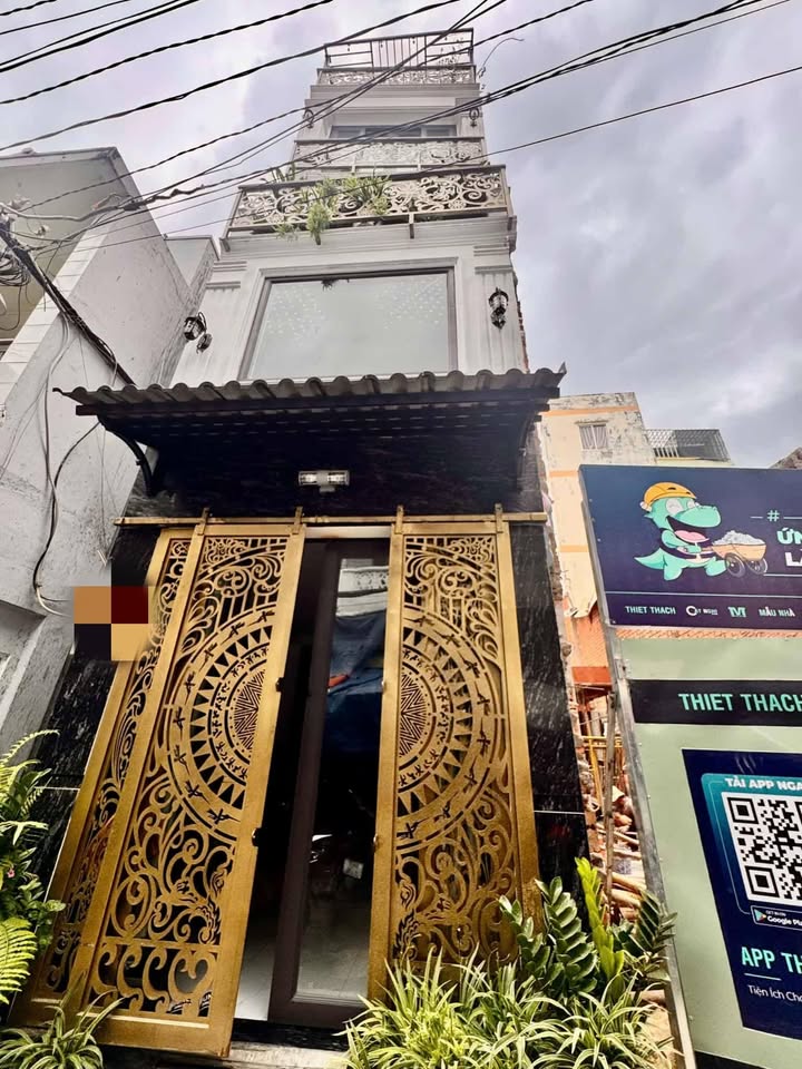 Nhà phố Gò Vấp 31m² giá 5 tỷ - Hẻm xe hơi, sẵn sàng ở ngay!