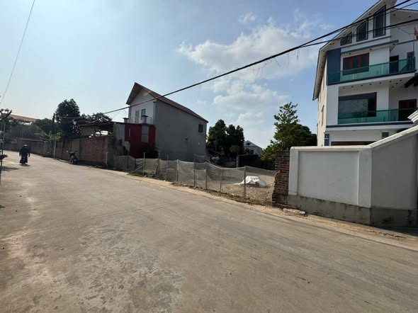 Đất nền Hợp Thịnh Bắc Ninh 150m² giá 1.9 tỷ - Kinh doanh sinh lời ngay!