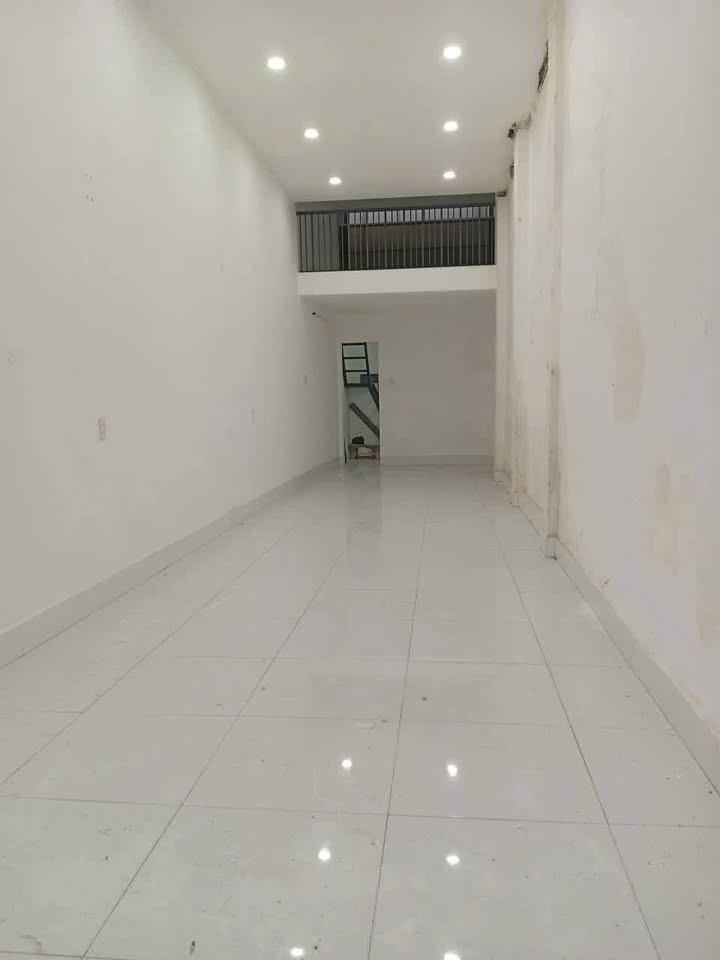 Nhà mặt tiền đường Xô Viết Nghệ Tĩnh, 45m², giá 10 triệu - Phù hợp cho kinh doanh ngay!