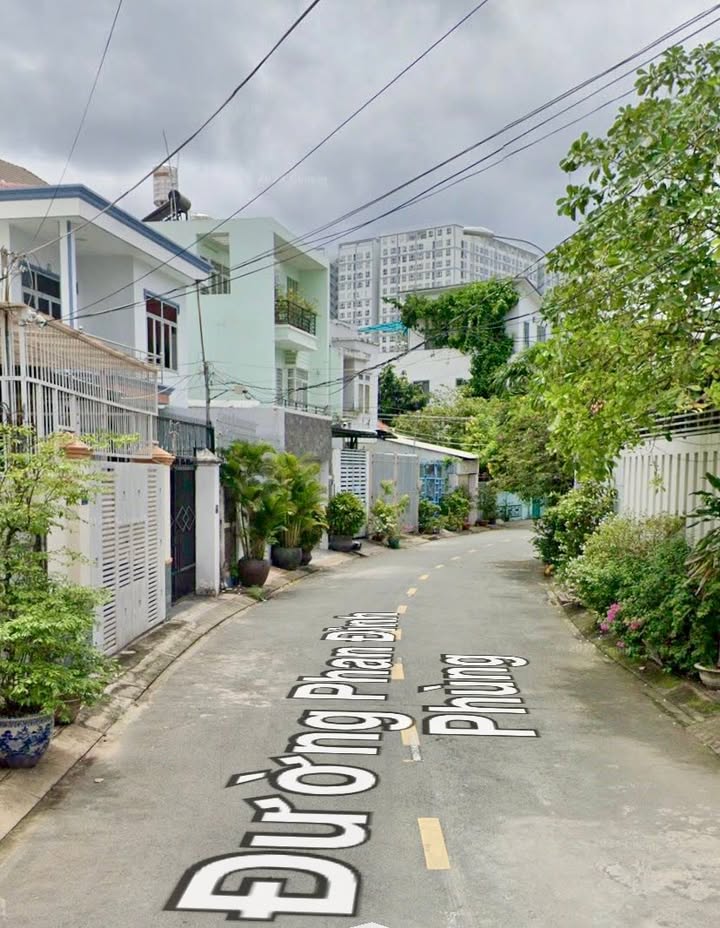 Nhà mặt tiền Phan Đình Phùng quận 9, 140m² giá 16.5 tỷ - Đầu tư sinh lời ổn định!