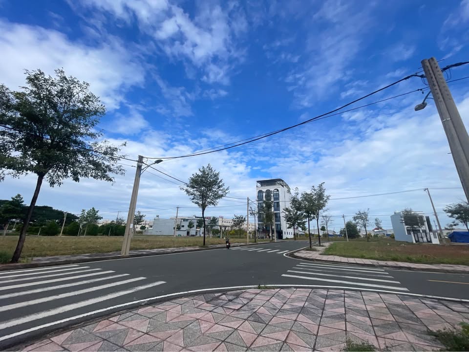 Đất nền KĐT Cát Tường Phú Hưng 100m² giá chỉ 900 triệu - Cơ hội đầu tư tuyệt vời!