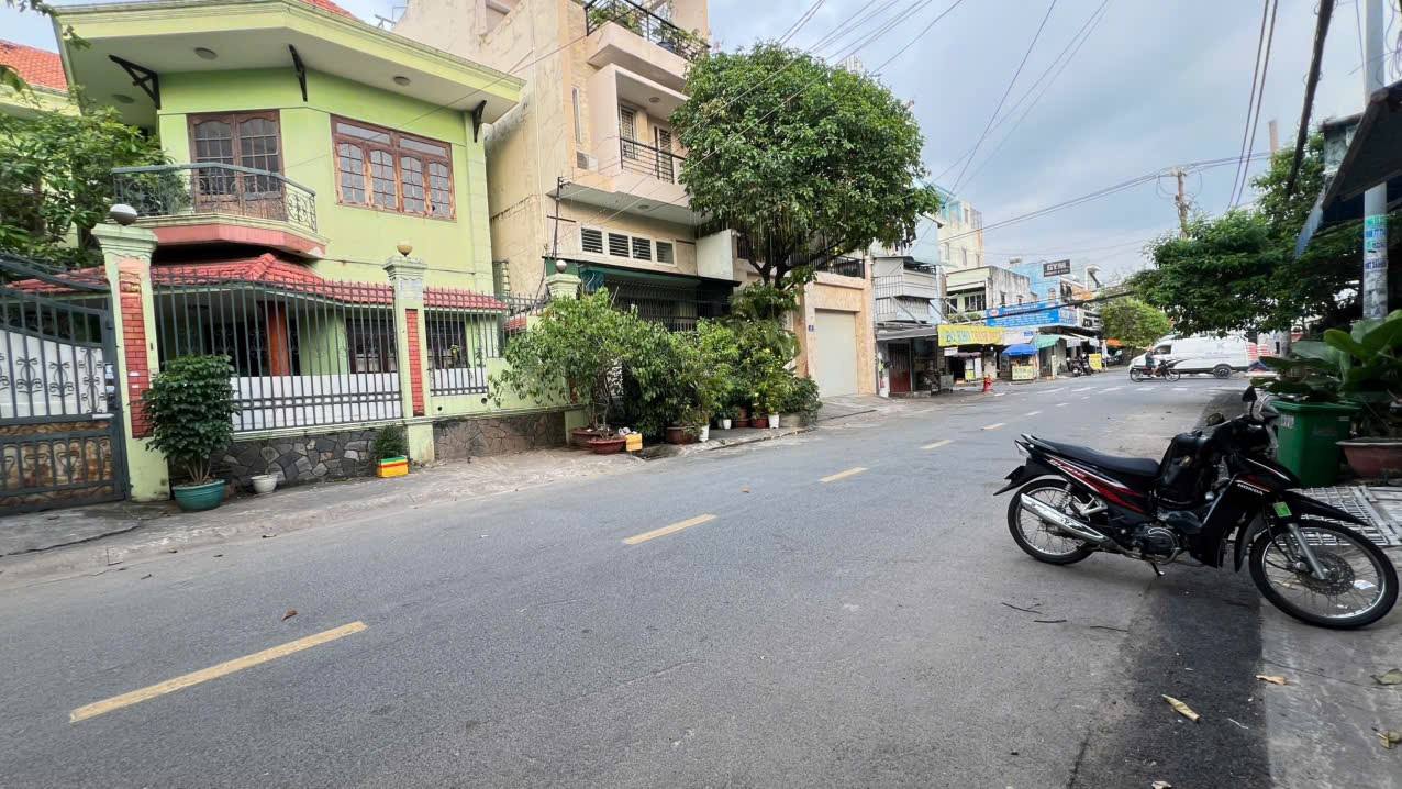 Bán nhà mặt tiền kinh doanh Đỗ Bí, Tân Phú 187m² - Vị trí đắc địa, thích hợp kinh doanh!