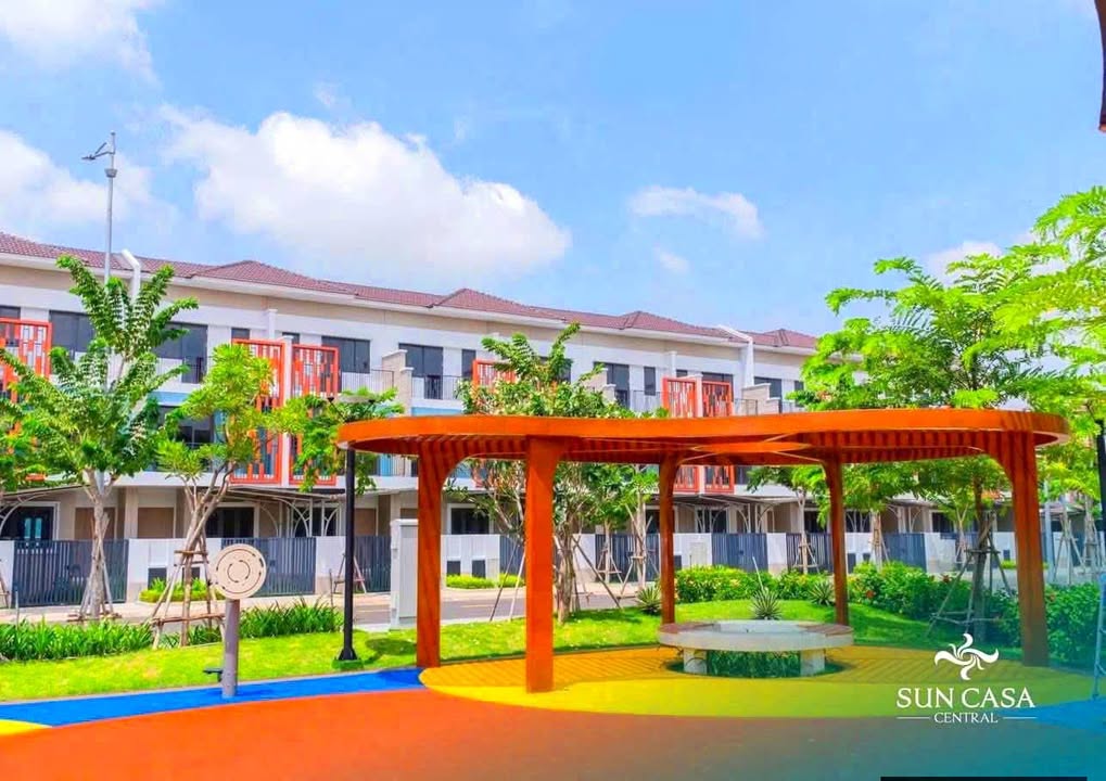 Townhouse 3 Tầng KDT Sun Casa Central 100m² giá 3.3 tỷ - View Công Viên Đẹp Mắt!