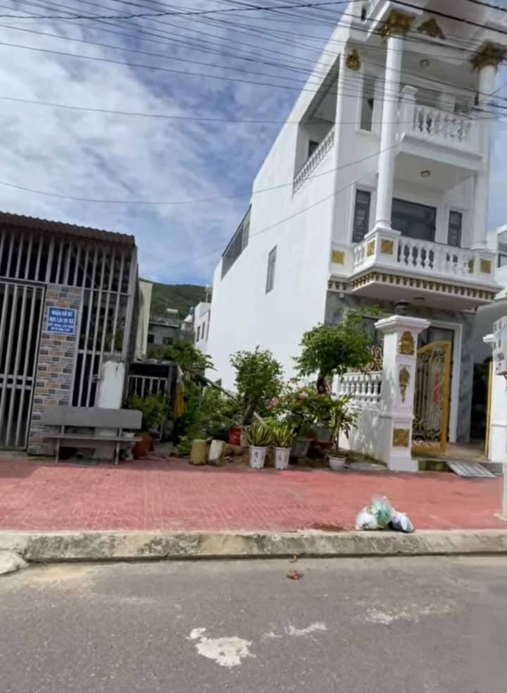 Đất nền Phước Sơn, Tuy Phước 137m² giá 2 tỷ - Vị trí đẹp kinh doanh!