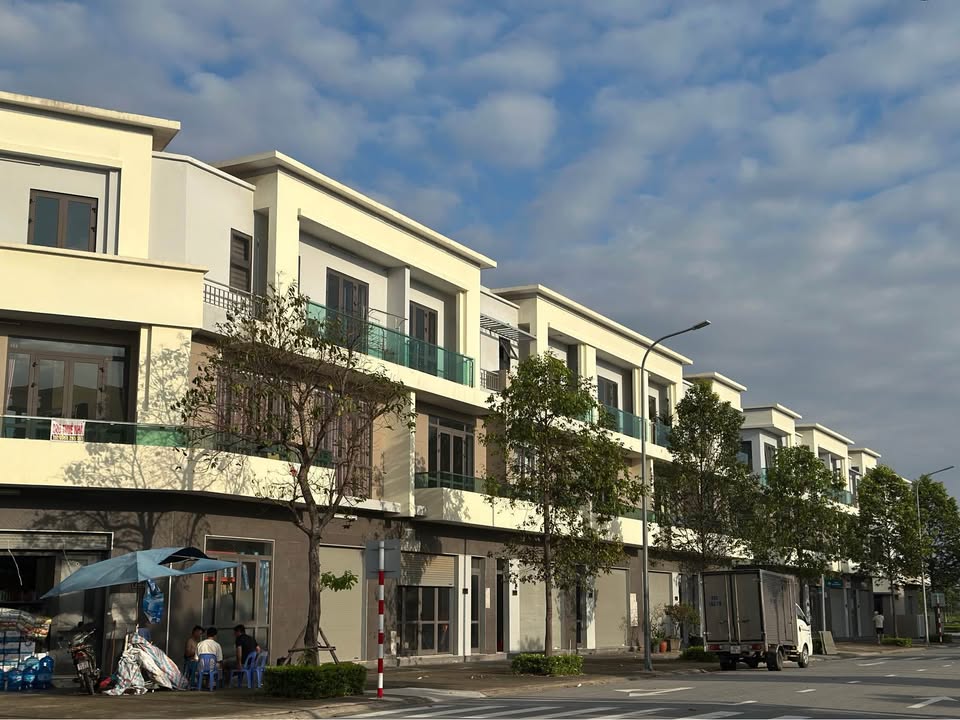 Nhà phố liền kề 100m² tại VSIP Bắc Ninh giá 7.15 tỷ - Đầu tư sinh lời hấp dẫn!