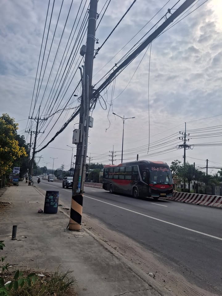 Đất mặt tiền Quốc lộ 13, Tân Định, Bến Cát 1125m² giá 13 tỷ - Cơ hội đầu tư sinh lời!