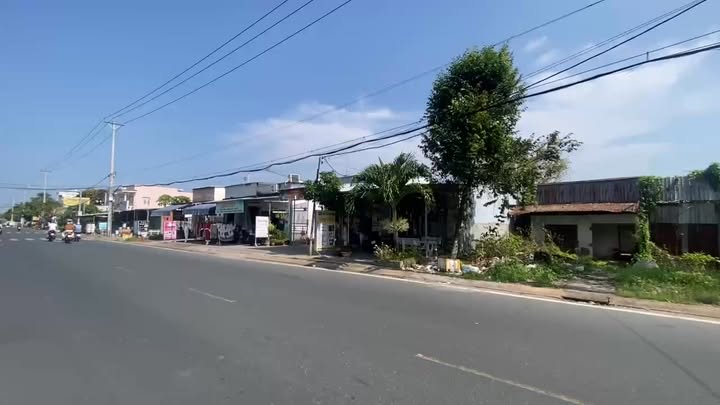 Kho cho thuê 700m² mặt tiền đường Lâm Quang Ky, Rạch Giá - Giá chỉ 20 triệu/tháng!