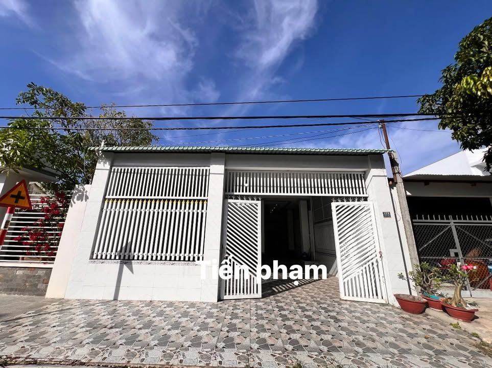 Nhà cấp 4 khu phố Hiệp Thạnh, Tân Ninh, 232m² giá 2.6 tỷ - Thích hợp vừa ở vừa kinh doanh!