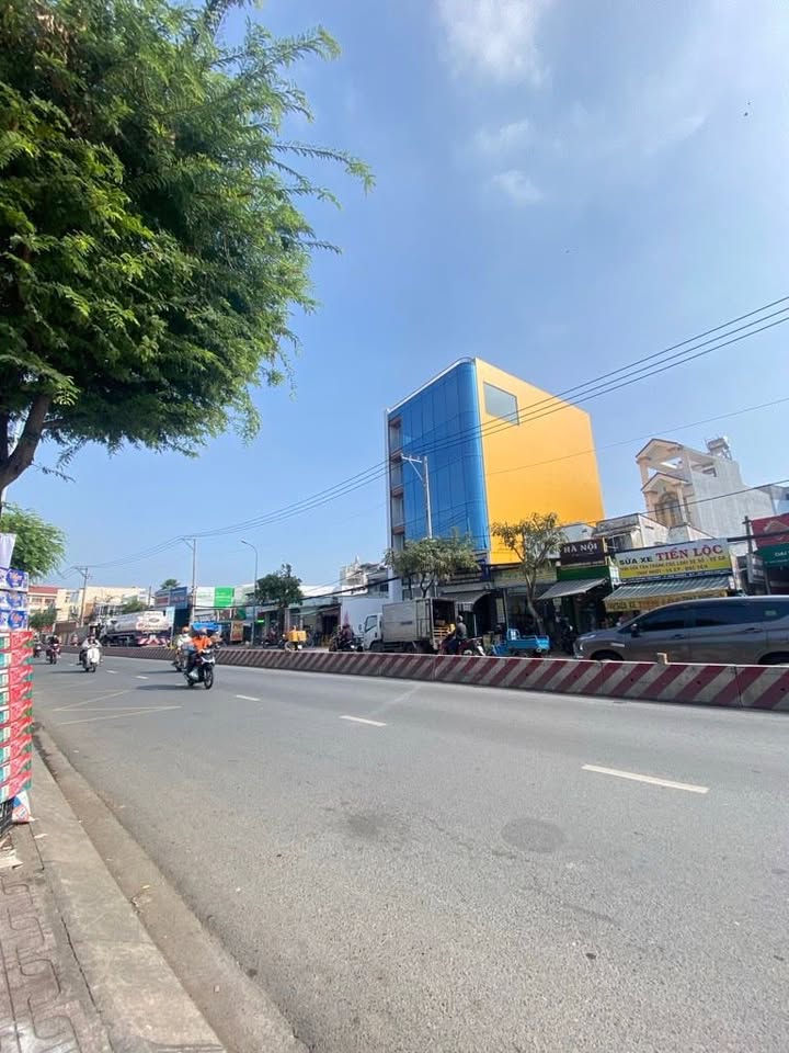 Biệt thự vườn quận 7, 165m² giá 8 tỷ - Cơ hội đầu tư hấp dẫn!