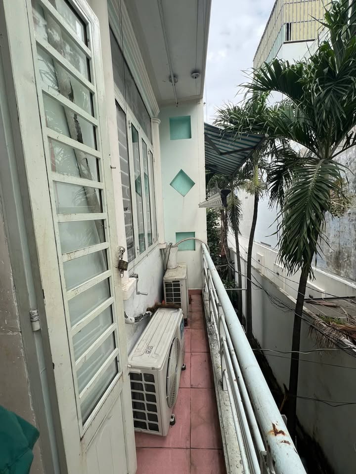 Nhà nguyên căn Bình Thạnh 32m² giá 10 triệu - Đầy đủ nội thất, sẵn sàng vào ở!