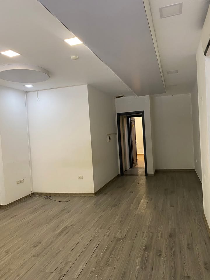 Mặt bằng kinh doanh cho thuê đường Mai Hắc Đế 90m² giá 25 triệu - Sẵn sàng cho mọi mô hình kinh doanh!