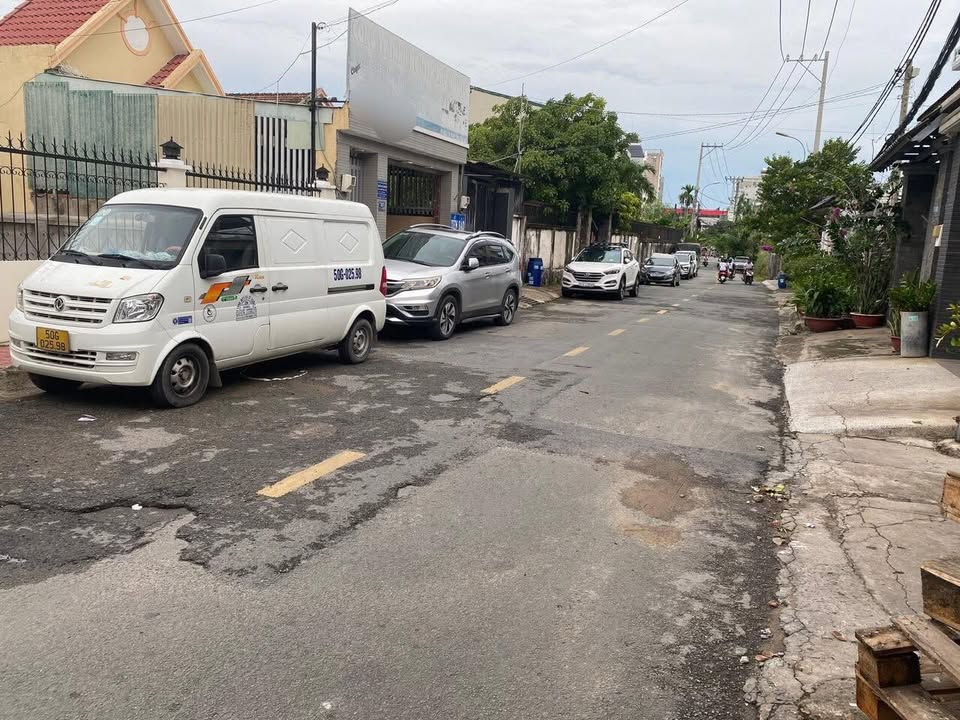 Mặt bằng kinh doanh Phước Long B, Quận 9, 150m² - Cho thuê ngay giá tốt!