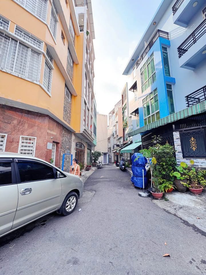 Nhà phố Nguyễn Công Hoan, Phú Nhuận 22m² giá 7.77 tỷ - Đầu tư sinh lời lý tưởng!