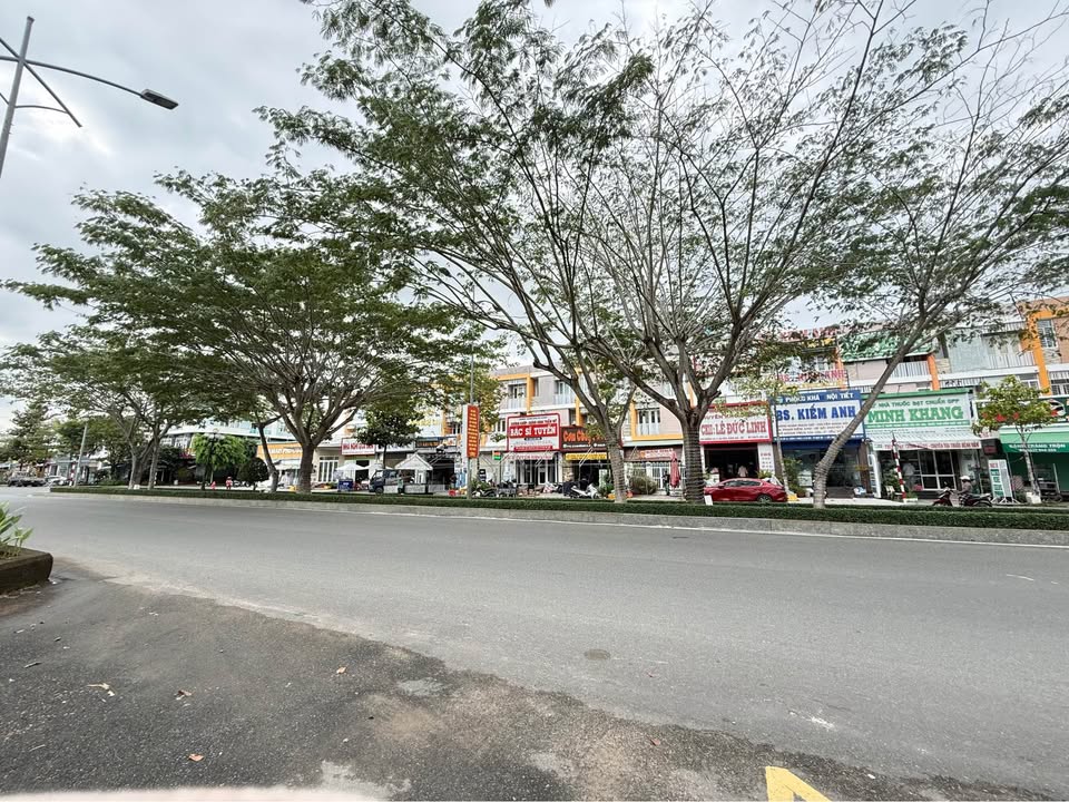 Cho thuê nhà mặt phố đường Nam Kỳ Khởi Nghĩa, Rạch Giá - Phù hợp kinh doanh đa ngành nghề!