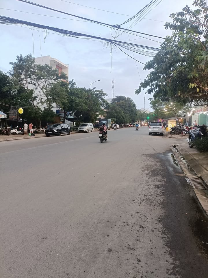 Nhà gác lửng Nguyễn Thái Học 43m² giá 1.49 tỷ - Chính chủ cần bán gấp!