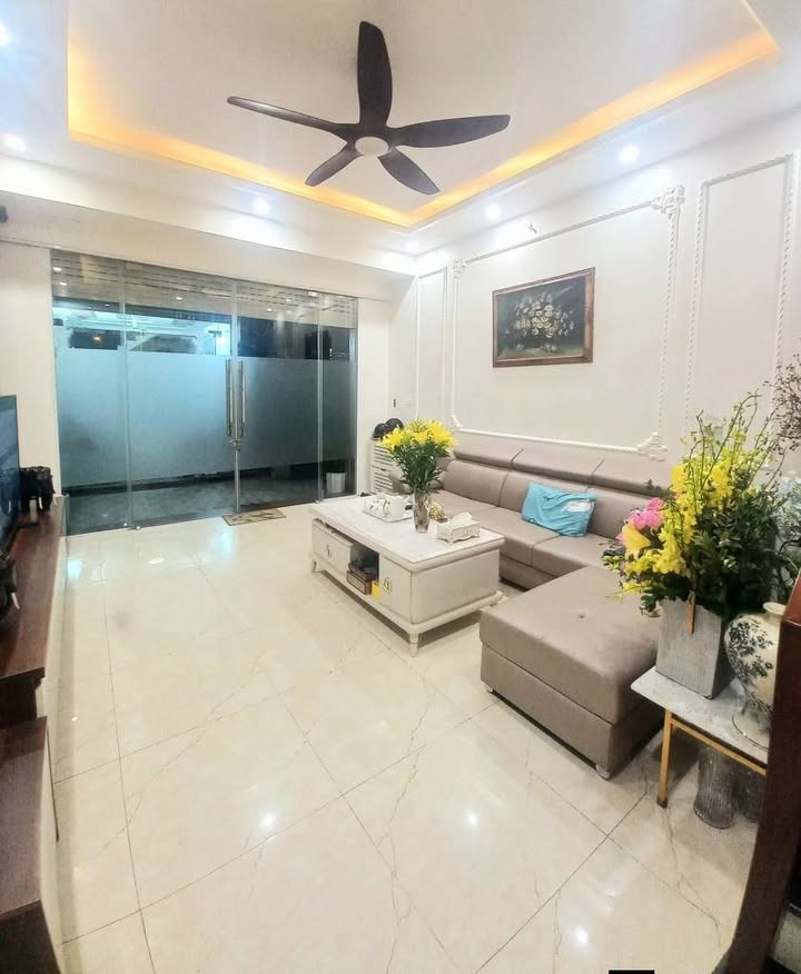 Nhà 4 tầng Vĩnh Niệm - Lê Chân 51m² giá 4,1 tỷ - Sẵn sàng vào ở!