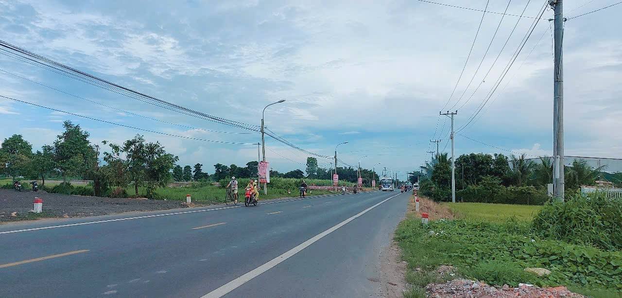 Bán đất mặt tiền Tuyến Tránh Thốt Nốt, Cần Thơ 3740m² - Pháp lý rõ ràng, giá thương lượng!