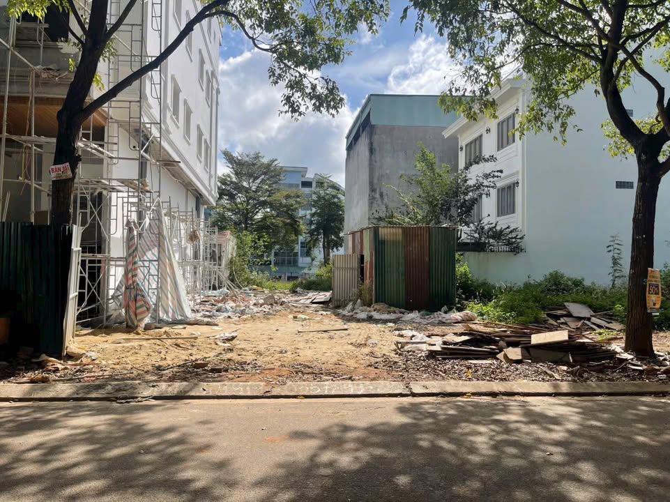 Bán lô đất Biệt Thự Nguyễn Khắc Tính, Buôn Ma Thuột 240m² - Đầu tư sinh lời hấp dẫn!