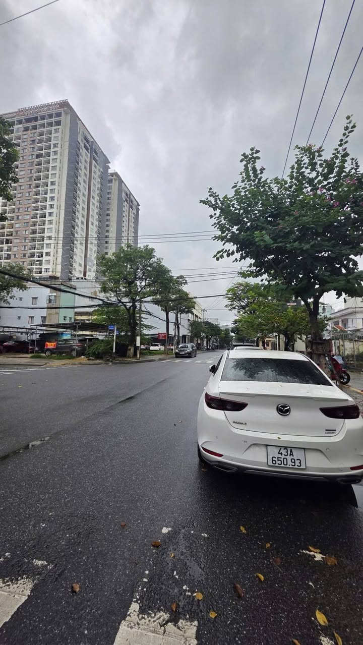 Nhà 2 tầng đường Trần Quý Cáp, Hải Châu 55.4m² giá 14.9 tỷ - Đầu tư sinh lời ổn định!