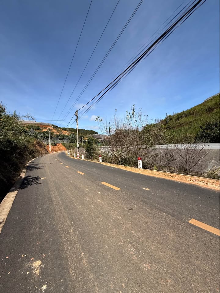 Đất nền Xuân Thọ Đà Lạt 2900m² giá 21.75 tỷ - Sổ đỏ chính chủ!