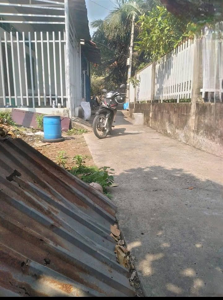 Đất thổ cư Tân Quý Tây 180m² giá 2.1 tỷ - Pháp lý rõ ràng, chính chủ!