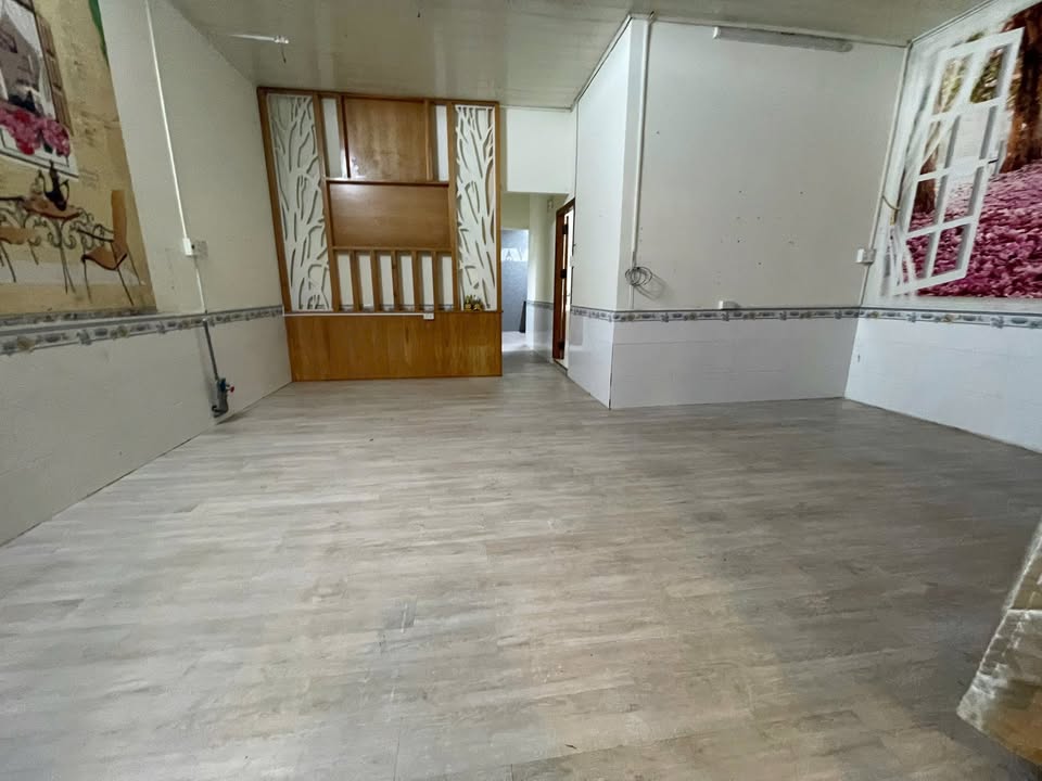 Cho thuê nguyên căn mặt tiền Phường 8 Đà Lạt 123m² giá 12 triệu - Người thuê sẽ hài lòng ngay!