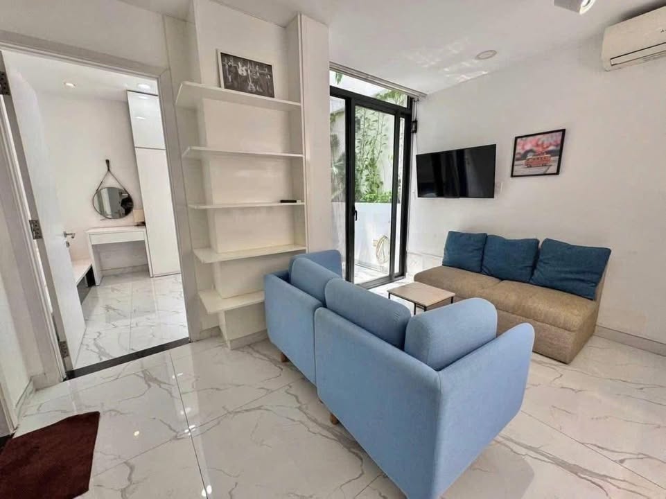 Căn hộ 1 Phòng Ngủ Võ Văn Tần Quận 3 - Sân vườn thoáng đãng