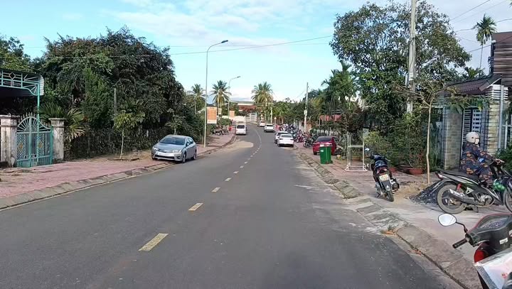 Đất thổ cư 240m² tại Đắk Nông - Cơ hội đầu tư sinh lời với nhà và 4 phòng trọ cho thuê