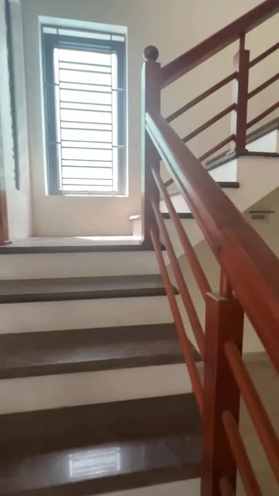 Nhà 2,5 tầng Tổ dân phố Thắng Hoà, Hà Huy Tập 170m² giá 5.1 tỷ - Sẵn sàng vào ở ngay!