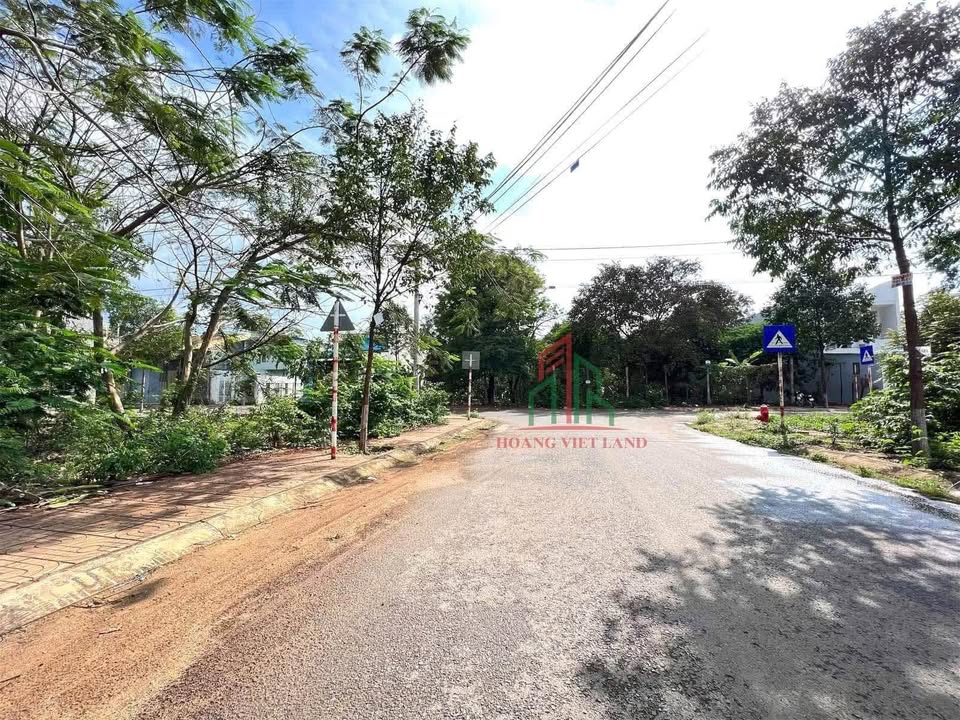 Đất nền khu tái định cư Ama Jhao, Buôn Ma Thuột 109m² giá 5,3 tỷ - Hạ tầng hoàn chỉnh, an ninh tốt!