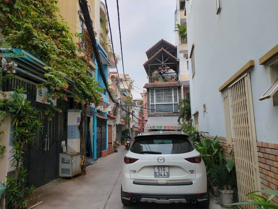 Nhà phố 63m² Bình Thạnh giá hơn 10 tỷ - Không thể bỏ lỡ!