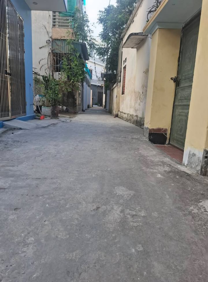 Nhà 3 tầng Vũ Phúc Thái Bình 70m² giá 2 tỷ - Thiết kế hiện đại, hướng Đông tài lộc