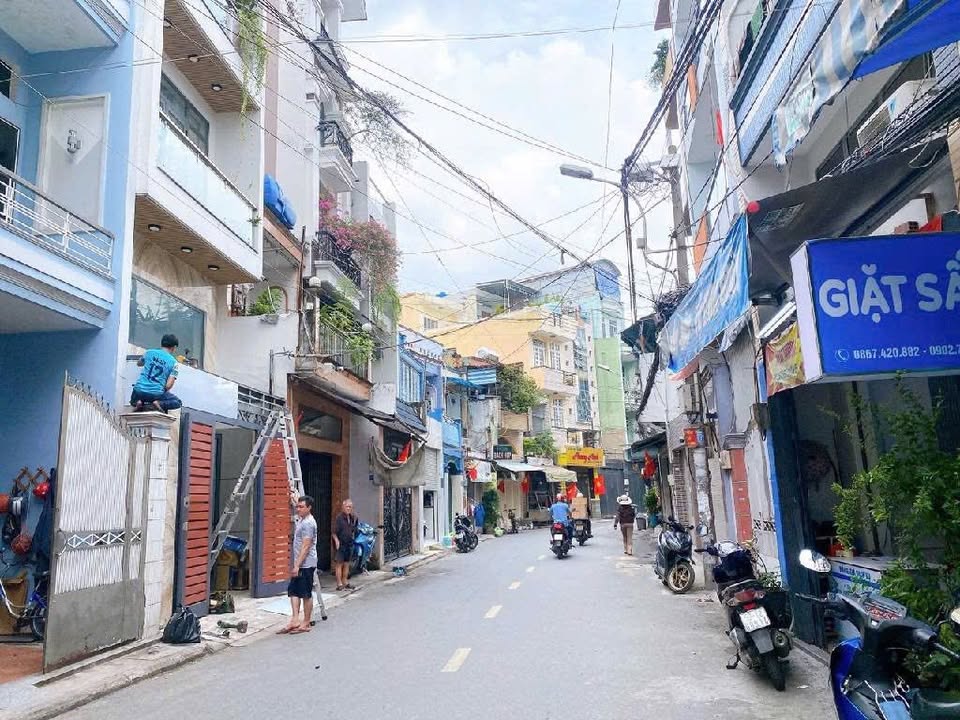 Mặt tiền kinh doanh Đất Thánh, Tân Bình 35m² giá 8.7 tỷ - Đầu tư sinh lời ngay!